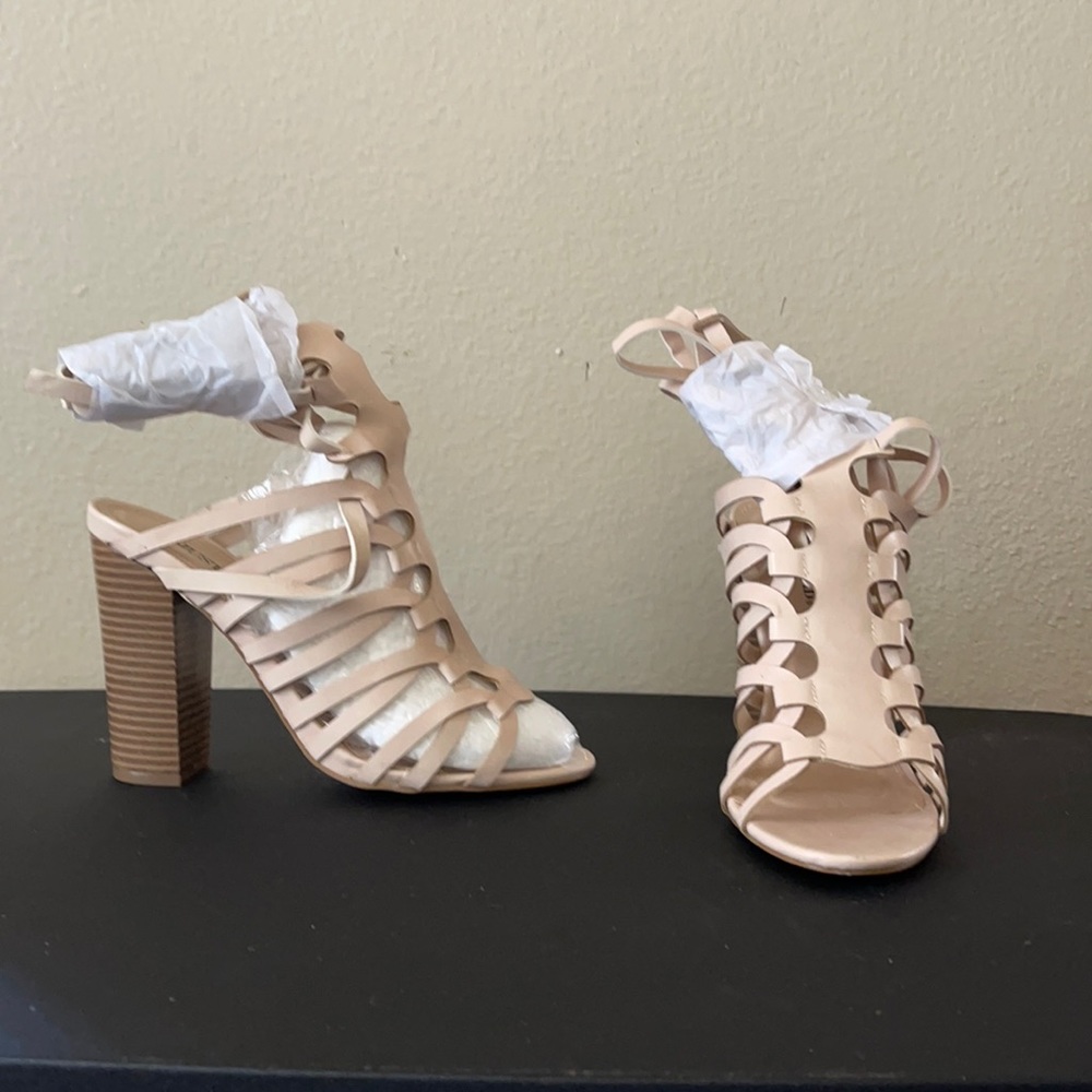 Women’s Shoes